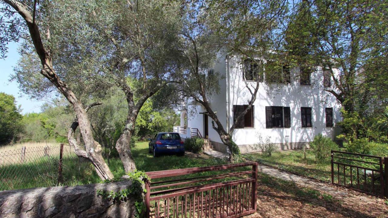 Apartment in Malinska/Insel Krk 13204 Exteriör bild