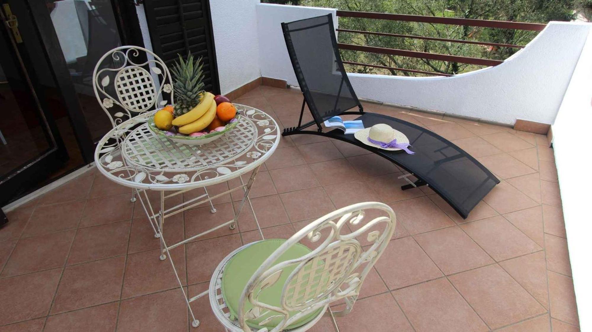 Apartment in Malinska/Insel Krk 13204 Exteriör bild