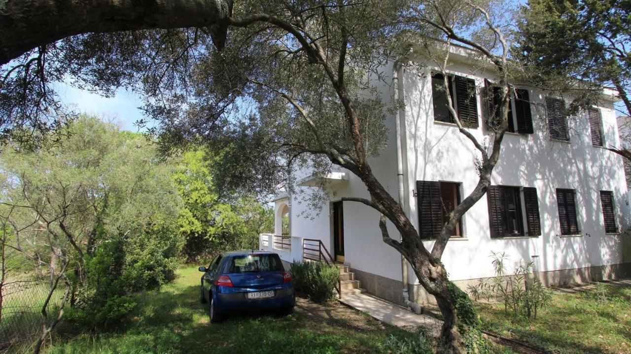 Apartment in Malinska/Insel Krk 13204 Exteriör bild